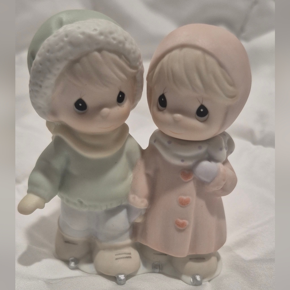 Vintage Precious Moments Winter Skating Couple Figurine  1996